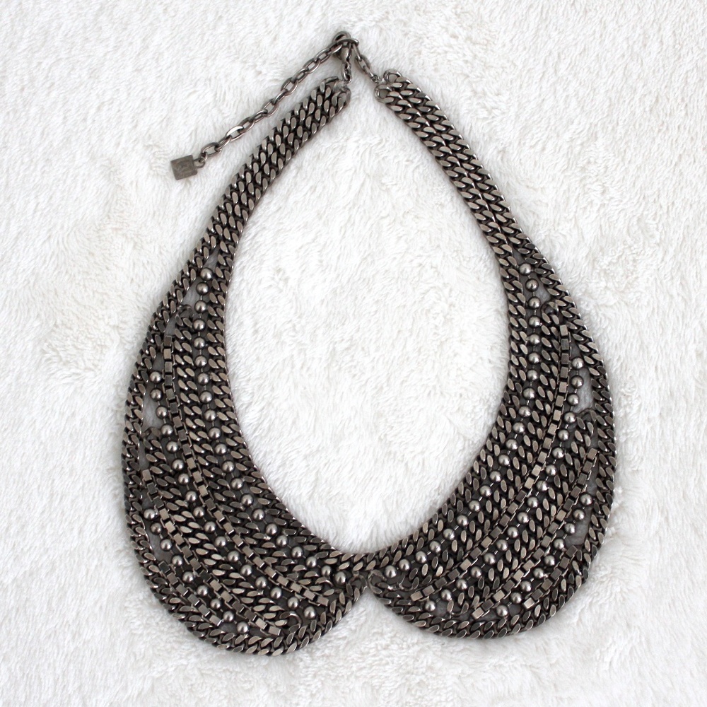 T+J Monochrome Collar Necklace